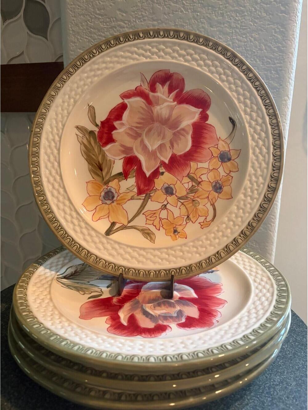 Raymond Waites Studio Dinner Plates 4 Botanical Floral 10.5” Diameter Vintage